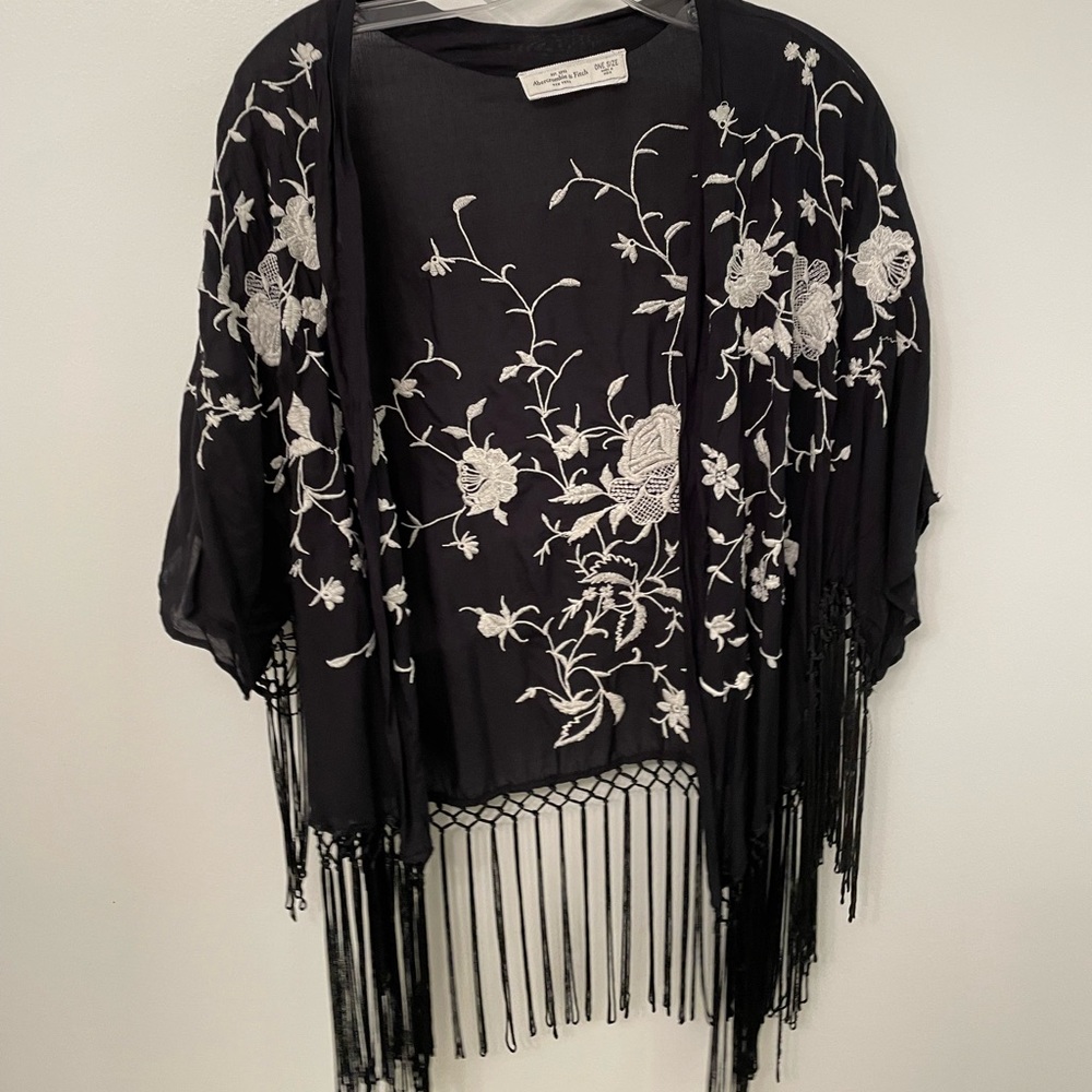 Abercrombie cardigan